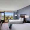 Отель DoubleTree Resort by Hilton Myrtle Beach Oceanfront, фото 3