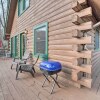 Отель Cabin w/ Fire Pit: 5 Mi to Cataloochee Skiing, фото 8