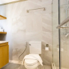 Отель Big Apt, Hidden Gem, Fully Equipped 2 big Br, 2 Ba, Spacious Living in Dt, фото 9