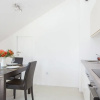 Отель Topfloor Comfortable Luxury Apartment With Private Balcony,free Garage and Wi-fi, фото 25