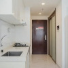 Отель Nice And Homey Studio Room At Sky House Bsd Apartment, фото 3