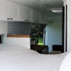 Отель Superb 4 Berth Campervan With Kingsize bed, фото 1