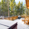 Отель Snowshoe Lodge by RedAwning, фото 17