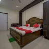 Отель OYO 8976 Hotel Park Street 2, фото 17