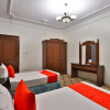 Отель Oyo 128 Al Hamra Palace 1, фото 4