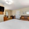 Отель Comfort Suites Red Bluff near I-5, фото 30