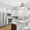 Отель Spacious Home: 5br/4.5ba, Sleeps 12, Beach Access, Cool Covered Back Porch!, фото 12