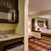 Отель Comfort Inn & Suites, фото 17