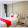 Отель RedDoorz Plus @ Madukoro Raya Semarang, фото 19