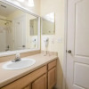 Отель Bright Runaway Beach Condo, фото 9