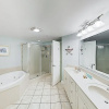 Отель Beachfront W/ Pool & Ocean-view Balcony 3 Bedroom Condo, фото 3