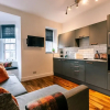 Отель Writer s Apartment - Beautiful One Bed on the Famous Royal Mile, фото 4