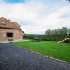 Отель Cozy Farmhouse With Hill View, фото 10