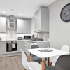 Отель Crown Place 2 & 3 Bedroom Luxury Apts, фото 15