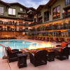Отель Modern 2 BR Condo Lodge at Vail, Walk to Gondola by RedAwning - Save 20% on 7+ Nights!, фото 11