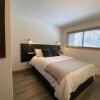 Отель Olympians Ski Retreat 1 Bedroom Condo by Redawning, фото 13