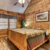 Отель Er 229 â Brief Escape 10% Off Remaining July Dates! Great Location â Close To Town! 4 Bedroom Cabin , фото 8