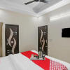 Отель OYO Flagship 70247 Hotel Lavish, фото 3