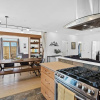 Отель SW Decoy Home With Private Outdoor Living Space Includes Firepit by Redawning, фото 10