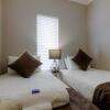 Отель Vacation Letting - Unit 3 The Bridge, фото 3
