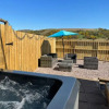 Отель The Steading with 7 Seater Hot Tub Aberdeenshire, фото 16