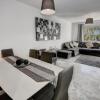 Отель TIMON II, Luxury 3 bedroom Beachside Apartment, фото 13