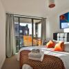 Отель 2 Bed 2 Bath flat close to underground, фото 3
