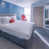 Отель Holiday Inn Express Fleet, an IHG Hotel, фото 28