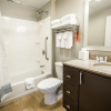 Отель TownePlace Suites by Marriott Gilford, фото 8