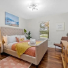 Отель Tunnel Vision Trail Home -8 Min From Lake Windsor! 4 Bedroom Home by Redawning, фото 12