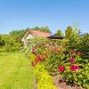 Отель Tasman Village Cottage, фото 23