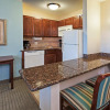 Отель Staybridge Suites Northwest near Six Flags Fiesta, фото 18