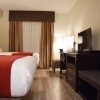 Отель Days Inn by Wyndham 100 Mile House в 100-Майл-Хаусе