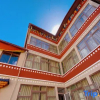 Отель Jiuzhaigou Jiarong Qingcheng Homestay, фото 2