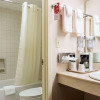 Отель Econo Lodge North, фото 9