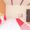 Отель OYO 12244 Hotel JK Palace, фото 2