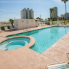 Отель Gulf Shores Condo w/ Pool, Hot Tub - 1 Br condo by RedAwning, фото 11