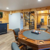 Отель Stunning 2BR Cabin with Mountain Views, фото 7