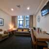 Отель One Bedroom with Disabled Bathroom, фото 15
