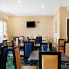 Отель Quality Inn & Suites, фото 29