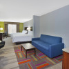 Отель Holiday Inn Express Hotel & Suites Niles, an IHG Hotel, фото 4