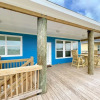 Отель Crystal Blue 3 Bedroom Home by RedAwning, фото 27