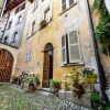 Отель B&B Al Vicolo del Gallo в Варалло