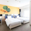 Отель Comfort Inn Naha Tomari Port, фото 4
