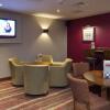 Отель Premier Inn London Ealing, фото 9