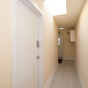 Отель Newly Refurbished Studio, 20mins to London Bridge, фото 10