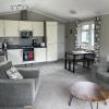 Отель Beautiful and Tranquil Lakeside Lodge - Sleeps 5, фото 4