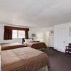 Отель Travelodge by Wyndham Cleveland Lakewood, фото 5