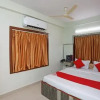 Отель OYO 17187 Urban Casa, фото 14
