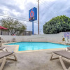 Отель Motel 6 Los Angeles El Monte, фото 18